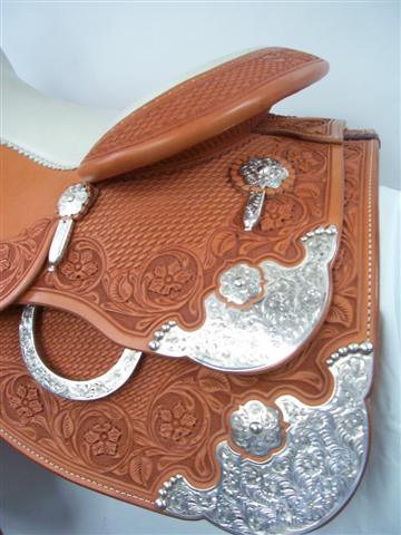 Used Saddle:- Image Number:3
